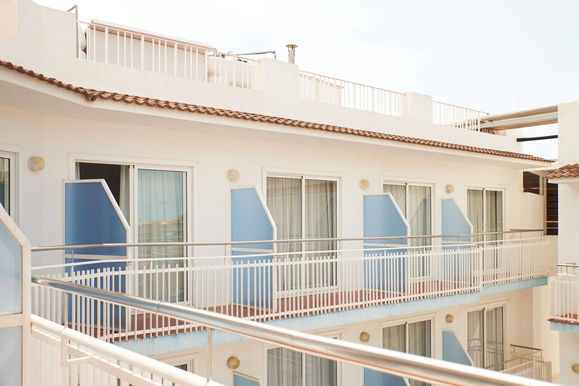 Hotel Miami Calella Exteriör bild