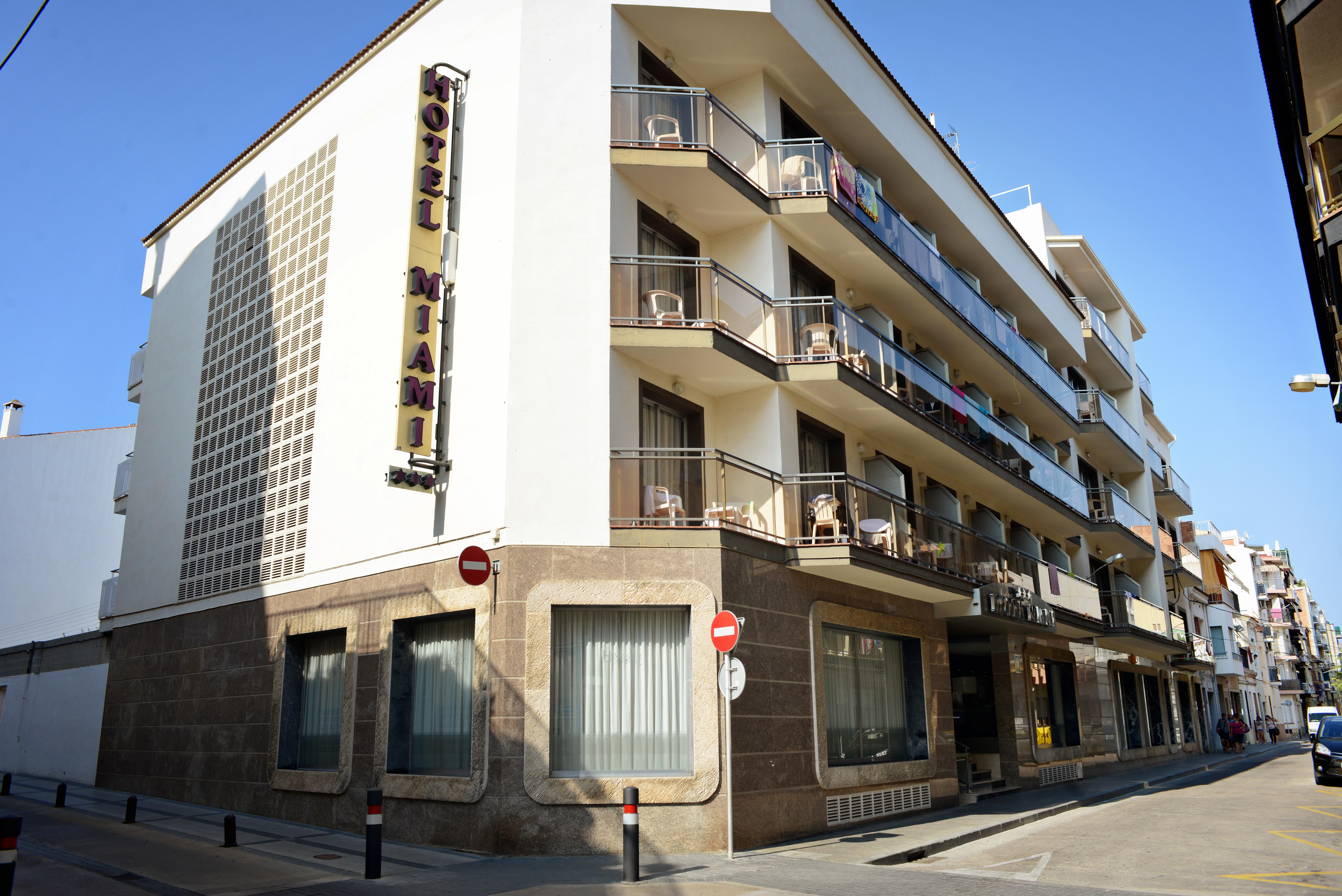 Hotel Miami Calella Exteriör bild