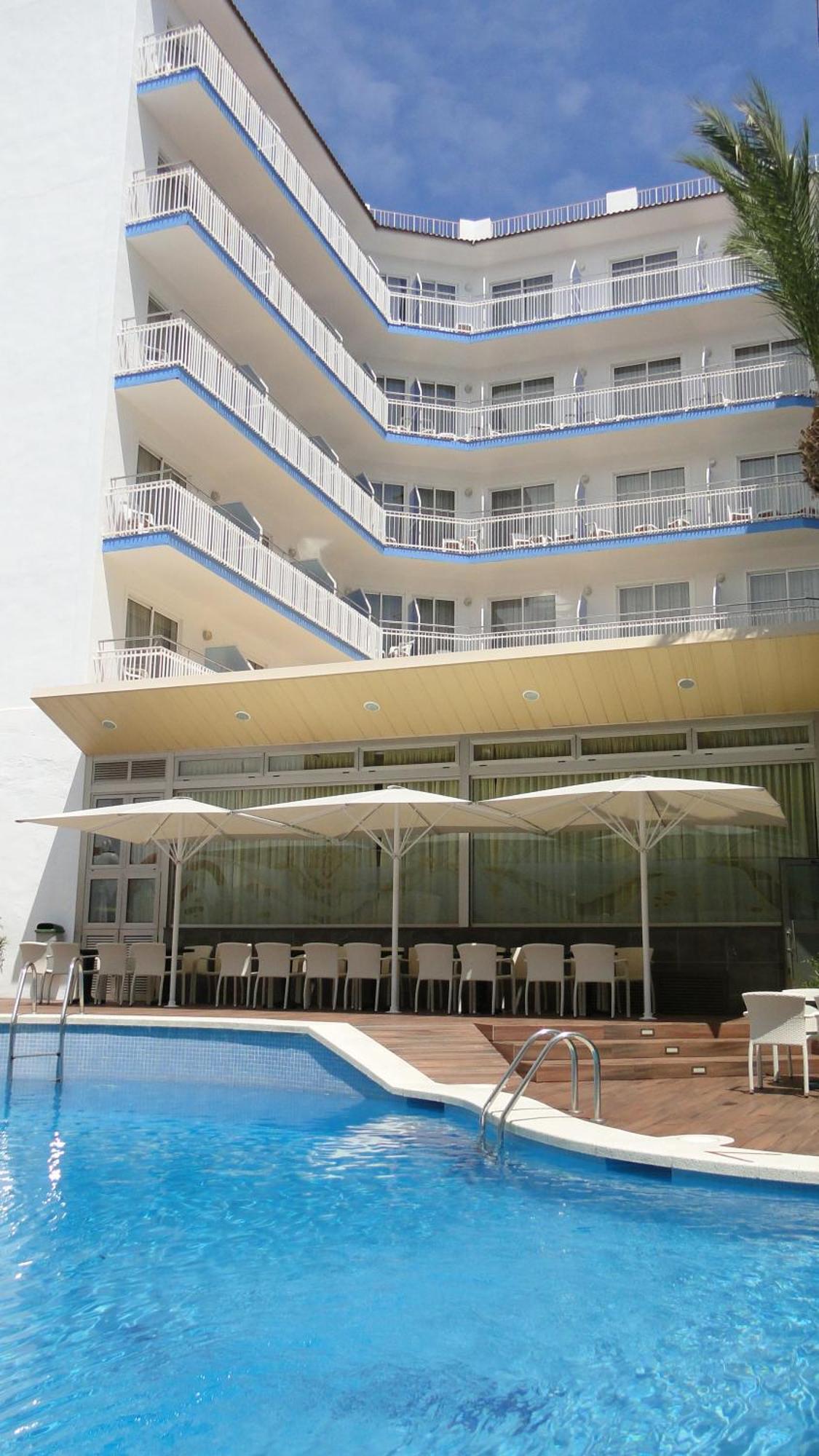 Hotel Miami Calella Exteriör bild